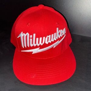 MILWAUKEE SNAPBACK